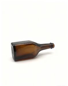 ספק בקבוקי וודקה איכותיים מיצרן מקורי (OEM) עם הטבעה חמה, קיבולת ניתנת להתאמה אישית, שקוף/צבע בהתאמה אישית - Product Image 3