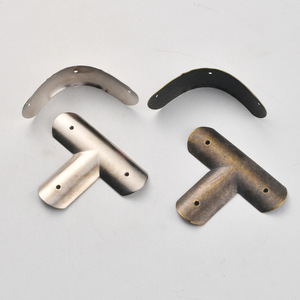 T Shape <b>Corner</b> <b>Protectors</b> Carbon Steel 955 Silver 958 Antique Bronze For Wooden Boards Edge Guards - Product Image 2