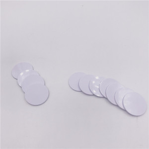 18mm PVC 13.56 mhz hf blanchisserie puces pour l'intégration dans les vêtements - Product Image 2