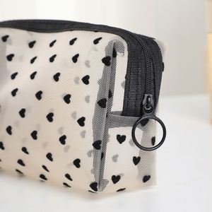 กระเป๋าเครื่องสำอางแบบซิปใสลายหัวใจน่ารัก ทนทาน ทำจากไนลอน มีหลายขนาด รับทำโลโก้ตามสั่ง MOQ ต่ำ - Product Image 6