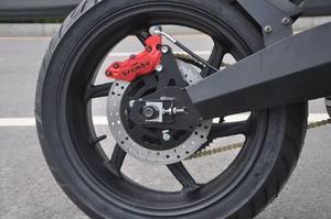 La mejor calidad 8000W 200 Neumático ancho Batería de litio de largo alcance Carreras deportivas Velocidad máxima 130 km/h Revolt Bike Motocicleta eléctrica - Product Image 5