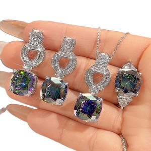 9 Conjuntos de Joyería de Diseño Retro en Cobre Vintage con Circonita Cúbica Chapada en Oro, Aretes, Collar y Anillos para Mujer, para Bodas y Otras Ocasiones - Product Image 6