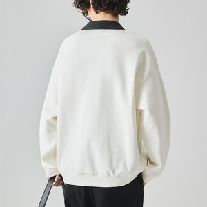 <span class=keywords><strong>Felpa</strong></span> da Uomo Oversize <span class=keywords><strong>con</strong></span> <span class=keywords><strong>Colletto</strong></span> a Contrasto, Scollo a V <span class=keywords><strong>Bianco</strong></span> Crema <span class=keywords><strong>con</strong></span> <span class=keywords><strong>Colletto</strong></span> Polo Strutturato - Product Image 4