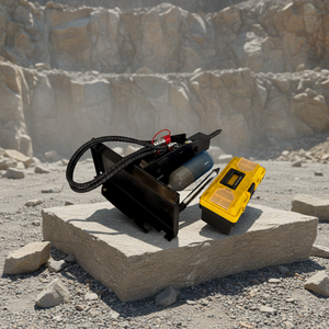 Martelo Rompedor de Concreto para Minicarregadeira, Acessório Hidráulico de Alta Qualidade em Aço Liga, Marca RDGM - Product Image 1