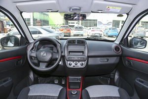 Vehículo Eléctrico Dongfeng Nano 2023 PRO Edición Light Wind <span class=keywords><strong>de</strong></span> Segunda Mano en Venta, 201 km NEDC, 15000 km <span class=keywords><strong>de</strong></span> Bajo Kilometraje, Batería <span class=keywords><strong>de</strong></span> Litio Hierro - Product Image 4