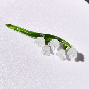Fábrica al por mayor hecho a mano arte popular nórdico decorativo cristal coloreado Muguet <span class=keywords><strong>flor</strong></span> adornos Art Deco para Decorativo Artificial - Product Image 2