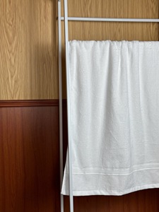 100% Cotton <b>Bath</b> <b>Towel</b> Soft Comfortable Plain Woven <b>Towel</b> with Excellent Water Absorption for Home Bathroom Daily Use - Product Image 4