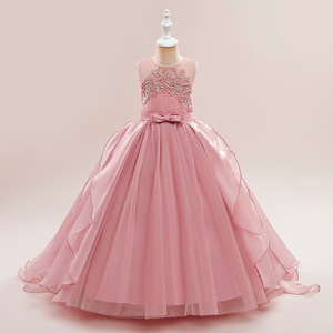 Robe de soirée princesse haut de gamme pour filles, en tulle bouffant avec traîne, idéale pour les spectacles sur scène, les récitals de piano et les fêtes - Product Image 3