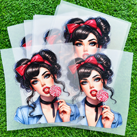 Transferts DTF personnalisés 2026 prêts à presser – Motif fille vintage thermocollant pour T-shirts, sweats à capuche, sacs – Lavables et durables
