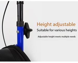 <span class=keywords><strong>Deambulatore</strong></span> <span class=keywords><strong>a</strong></span> 3 Ruote Leggero <span class=keywords><strong>con</strong></span> Freni Manuali e Borsa Portaoggetti, Ausilio per la Mobilità Pieghevole per Anziani, Uso Interno ed Esterno - Product Image 5