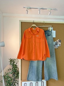 Camisa Informal con Bolsillos para Primavera/Verano L380, Camisa de Lino Transpirable de Manga Larga para Mujer con Dos Bolsillos de Parche Modernos - Product Image 3