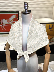 Pañuelo Cuadrado de Mujer de 90*90cm, Chal Grande con Estampado <span class=keywords><strong>Digital</strong></span> Moderno, Elegante y de Alta Gama, Toalla para el Cabello al por Mayor - Product Image 4