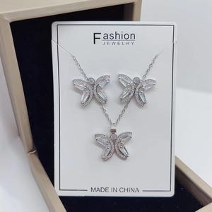 Pendientes de circón de acero inoxidable chapados en oro de 18 quilates de alta calidad, joyería, collares de circón geométricos de lujo para mujer - Product Image 5