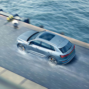 EN STOCK NOW E-tron Coches usados en Pakistán Precio Use Coches en <span class=keywords><strong>Corea</strong></span> del Sur Coches usados en Pakistán Automático - Product Image 5