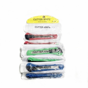 Cuchilla retráctil de seguridad para oficina, mini cortador de papel, herramienta manual de venta al por mayor con hoja de 18 mm - Product Image 6