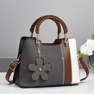 2025 Mới Thời Trang Phụ Nữ Túi Xách Womens công suất lớn <span class=keywords><strong>tote</strong></span> hợp thời trang thiết kế tùy chỉnh vai túi sang trọng PU da Crossbody Túi - Product Image 1