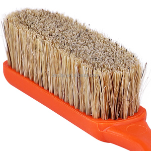 Brosse en plastique à poils de sanglier naturels écologiques six couleurs pour l'escalade de gymnastique à utiliser avec des lunettes d'assurage - Product Image 4