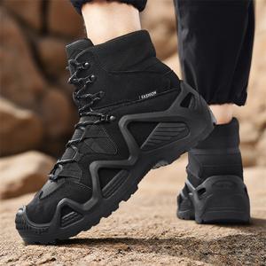 รองเท้าเดินป่าสำหรับใช้งานกลางแจ้ง รองเท้าผู้ชายแบบหุ้มข้อกลางน่อง กันน้ำและกันลื่นสำหรับผู้ชาย - Product Image 4