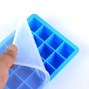 ถาดทำน้ำแข็งซิลิโคน 20 ก้อน ขนาดใหญ่ พร้อมฝาปิดกันรั่วแบบถอดได้ ถาดน้ำแข็งทรงสี่เหลี่ยม ปลอดสาร BPA - Product Image 3