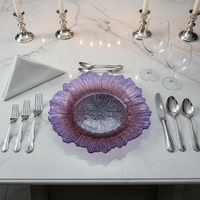 Meistverkaufte 13-Zoll Luxus-Ladeplatten aus strapazierfähigem Kunststoff, wiederverwendbar, mit individuellem Muster für Zuhause, Hotel, Hochzeit, Geburtstag, Abendessen