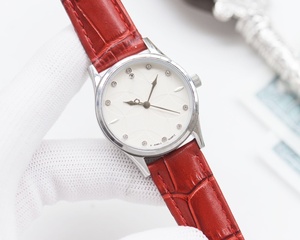 Reloj de Acero Inoxidable Color Oro Rosa con Esfera Blanca y Marcadores de Cristal para Mujer Omegaes - Product Image 4