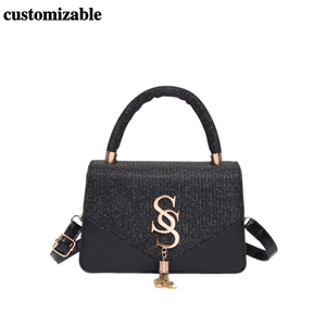 알파벳 액세서리 여성 패션 트렌디 심플 크로스바디 숄더백 작은 사각형 싱글 스트랩 지퍼 PU 가죽 도매 - Product Image 3