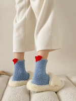 New Arrival Custom Logo Damen Winter Dicker Boden Schlafen Fuzzy Fluffy Socken Coral Fleece Crew Länge Niedliche Herz Muster Manschette