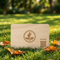 Tarjeta de Acceso RFID de Madera VIP para Masajes y Spa con Código QR, Chip NTAG215 de 13.56 MHz