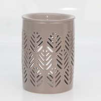 Brûleur d'Huiles Essentielles en Céramique Blanche, Creux, Motif Floral, Chauffe-Cire Fondue, Diffuseur d'Arômes en Porcelaine pour Décoration Intérieure et Spa