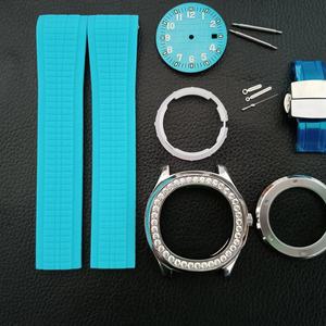 Accesorios para Relojes OEM ODM, Caja de Acero Inoxidable 316 con Incrustaciones de Diamantes, Diámetro de la Esfera de 46 mm, Juego de Correa de Goma - Product Image 3