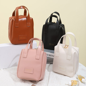 Nuova <span class=keywords><strong>borsa</strong></span> per il trucco a conchiglia <span class=keywords><strong>grande</strong></span> capacità <span class=keywords><strong>Organizer</strong></span> cosmetico portatile, elegante <span class=keywords><strong>borsa</strong></span> da viaggio con Design personalizzabile - Product Image 1