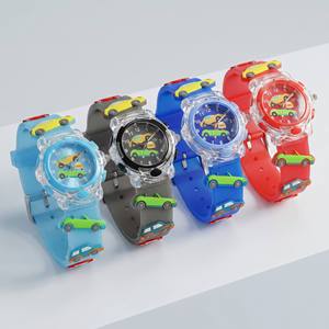 Montre <span class=keywords><strong>à</strong></span> quartz analogique lumineuse avec bracelet en PVC, motif de voiture de course unique et cool pour garçon - Product Image 6