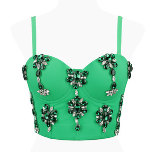Meilleure vente pour femme : Crop top bustier ajusté à bretelles spaghetti, orné de diamants, avec baleines, style mode - Product Image 4