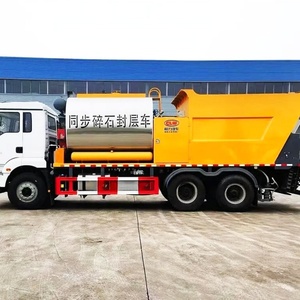 New Shacman 6x4 12CBM Synchronous Chip Sealer Truck Asphalt Gravel Bitumen <b>Spraying</b> for Road Construction - Product Image 5