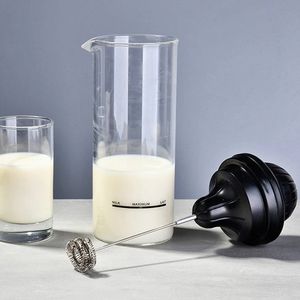 Espumador de Leche Eléctrico para el Hogar A758 con Batería de 15 Onzas Mini Diseño Portátil de Vidrio y Material ABS de Gran Capacidad - Product Image 3