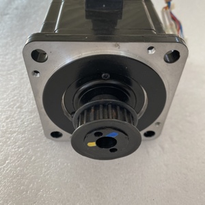 Moteur de robot industriel SGMPH-02A2A-YR12 - Product Image 1