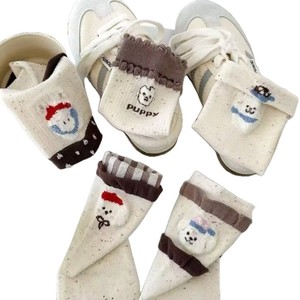 Chaussettes mi-mollet mignonnes pour femmes, imprimé animalier de dessin animé, chaussettes respirantes en coton à cinq doigts, style jeune, pour le printemps et l'été - Product Image 3