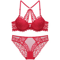 Ensemble de lingerie sexy à fermeture avant : Soutien-gorge push-up à armatures et rembourrage, avec détails en dentelle latérale, et culotte hipster