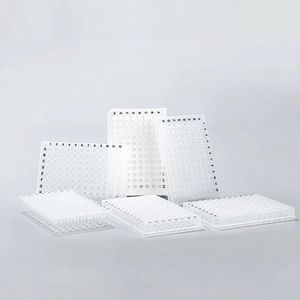 Plaque de tubes PCR de laboratoire 96 puits, 0,1 ml, 0,2 ml, non ou semi-échiquetée - Product Image 4