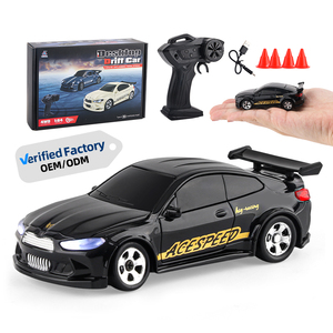 Vente en gros 1/64 2.4G Mini voiture de <span class=keywords><strong>course</strong></span> 4WD Drift Rc Voiture télécommandée pour enfants Jouet véhicule avec lumière LED Hobby pour garçons 15 km/h - Product Image 1