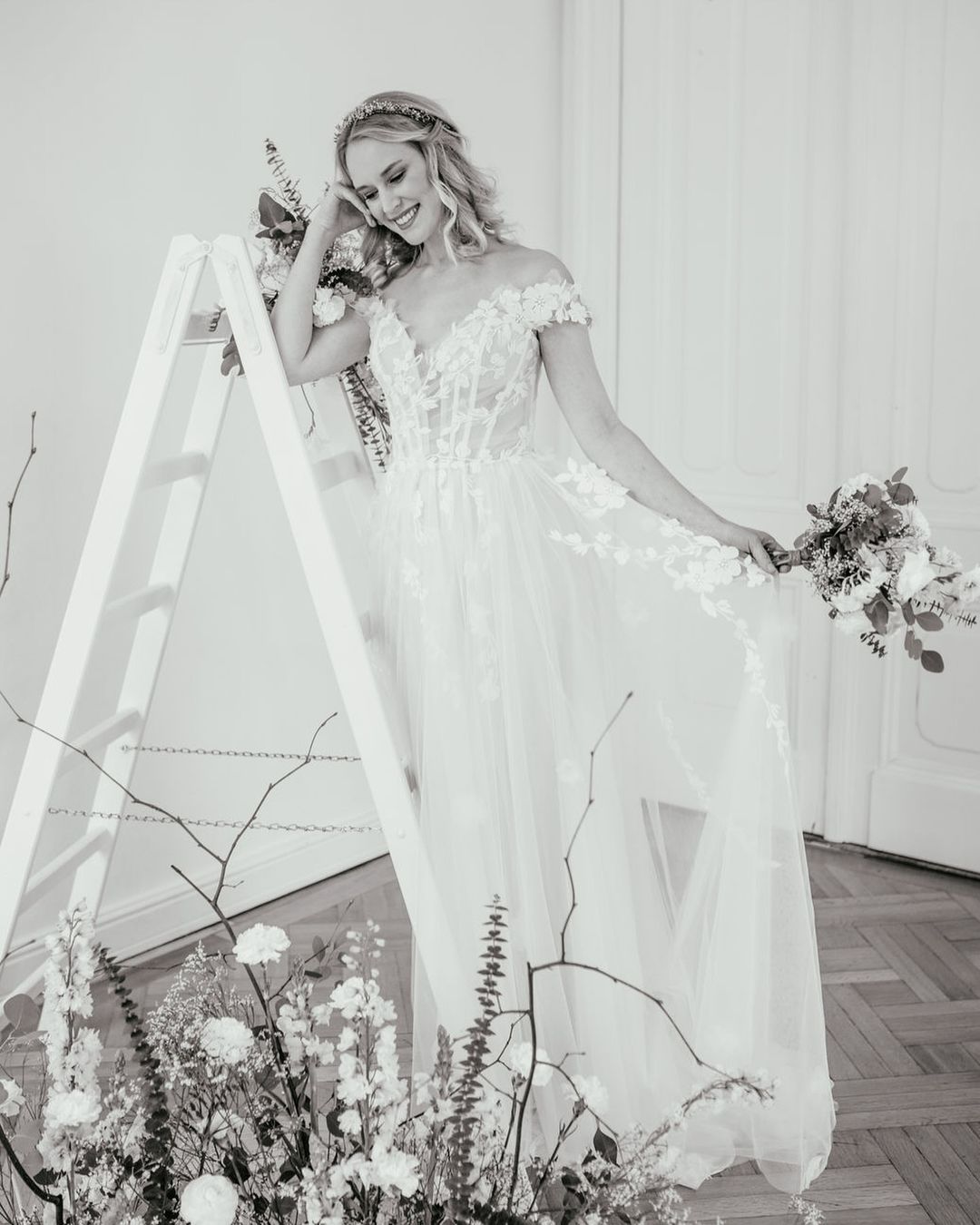 Mily Bridal MW200 Elegance Off Shoulder Fairy Style Wedding Dress with Appliques Lace Tulle Formal Bridal Gowns| Alibaba.com Mily Bridal MW200 Elegance Off Shoulder Fairy Style Wedding Dress with Appliques Lace Tulle Formal Bridal Gowns| Alibaba.com