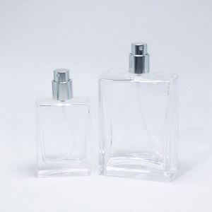 Flacons de parfum vides en verre avec pompe plate de 30 ml, 50 ml, 100 ml, avec bouchon en bois, diffuseur de parfum personnalisable de luxe - Product Image 3