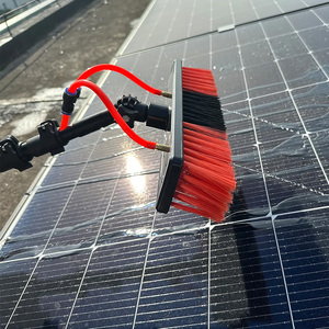 Poteaux télescopiques en fibre de carbone alimentés en eau Brosse à eau Panneau solaire Nettoyage des <span class=keywords><strong>vitres</strong></span> avec brosse - Product Image 5
