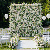 Mur de fleurs artificielles GNW personnalisé de haute qualité, très vendu, roses blanches et roses avec verdure pour toile de fond de scène de mariage