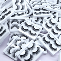 Boîte de faux cils de qualité à bande vaporeuse faite à la main 10 paires de cheveux naturels 10 paires de faux cils