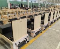 Lit multifonctionnel Cadillac Pilates Reformer de haute qualité Durable et entraînement de yoga amical fabriqué d'érable PU