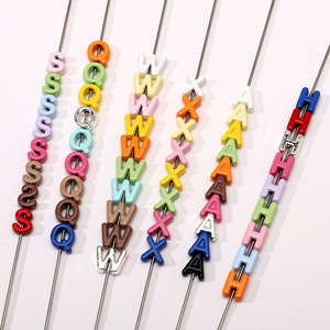 Lote de 26 Dijes de Letras Doradas Antiguas para Manualidades, Kit de Bricolaje para Pulseras, Llaveros, Decoración de Fiestas, Bodas, Regalos - Product Image 3