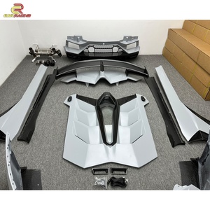 Kits de Carrocería SVJ Style Semi-Carbono para Lambo LP700 Aventador: Capó de Carbono, Parachoques Delantero, Alerón Trasero, Faldones Laterales y Guardabarros - Product Image 4
