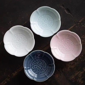 Vente en gros de récipient à bougie en céramique en forme de bol incurvé pour la décoration de Noël avec cire parfumée - Product Image 2