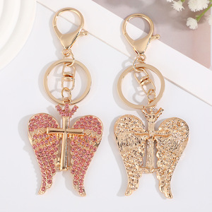 Llavero de moda con alas de ángel de diamantes de imitación, dije de cruz dorada, colgante de mosquetón de aleación de zinc con forma de corazón religioso - Product Image 2